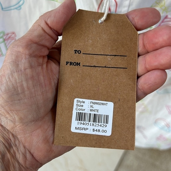 Free planet Men’s Christmas Holiday Short Sleeve Button Down Shirt NWT - Picture 5 of 11